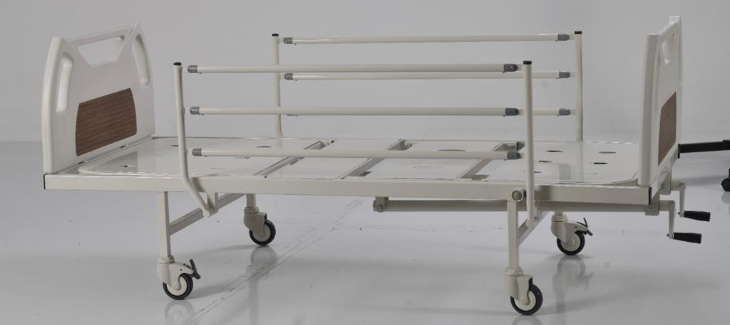 Медичне функціональне 4-х секційне ліжко BED 17 - фото